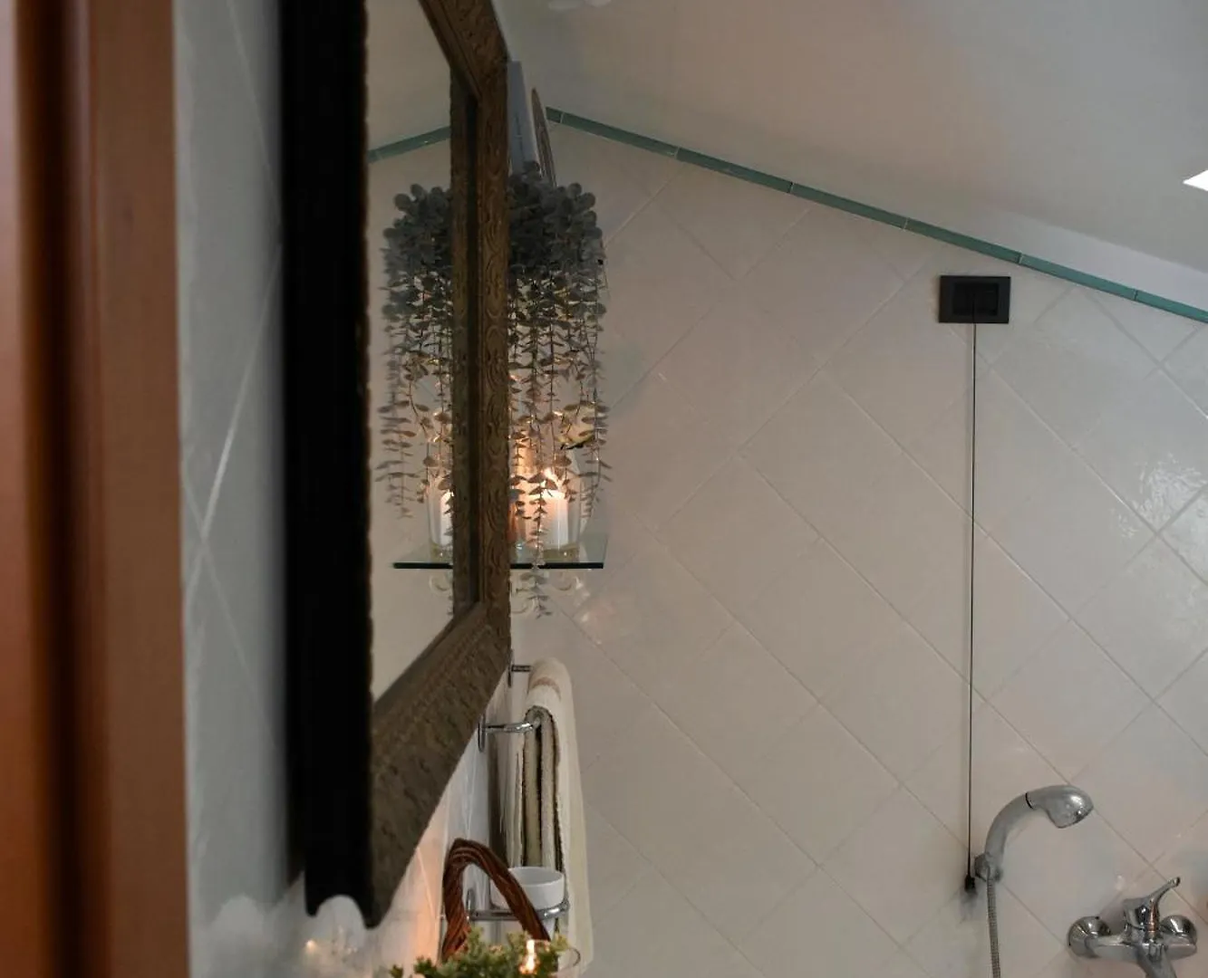 B&B La Foglia Verde Massa  0*, Massa (Tuscany)