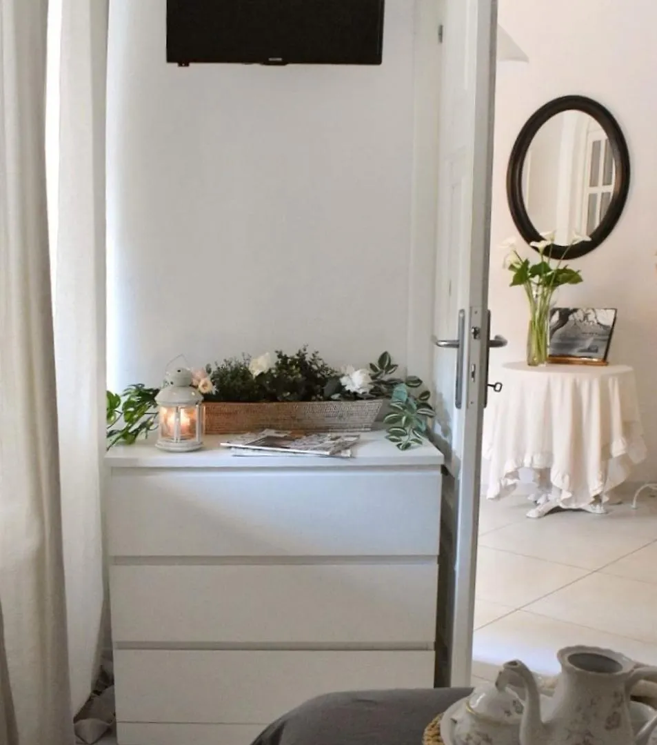 B&B La Foglia Verde Massa  Italia
